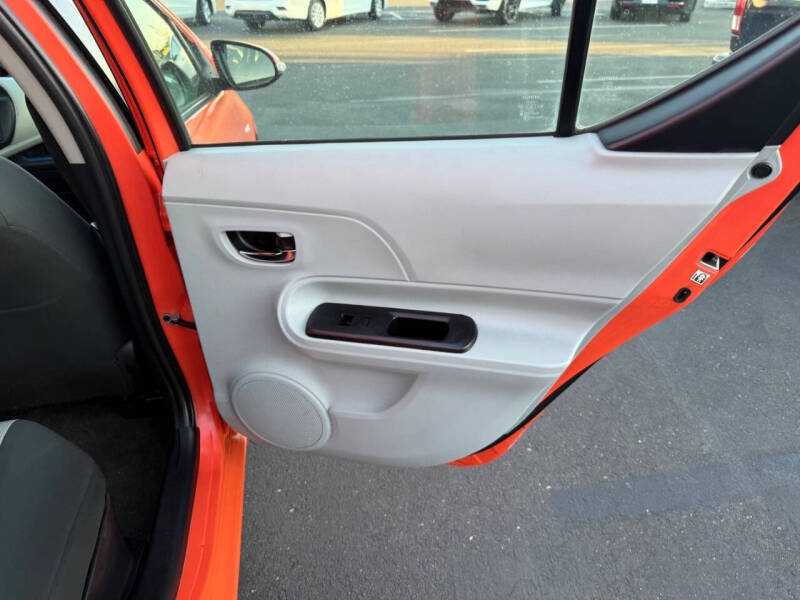 2012 Toyota Prius c Two