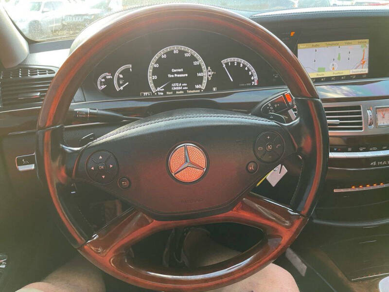 2012 Mercedes-Benz S-Class S 550 4MATIC