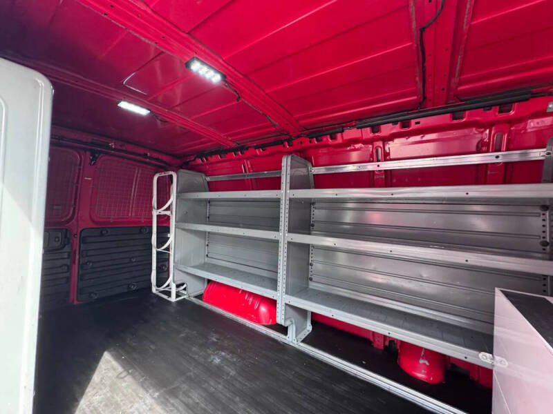 2017 GMC Savana 3500