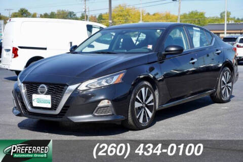 2021 Nissan Altima for sale at Preferred Auto Fort Wayne in Fort Wayne IN