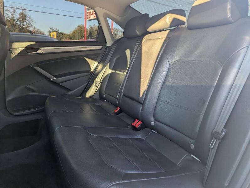 2018 Volkswagen Passat 2.0T S