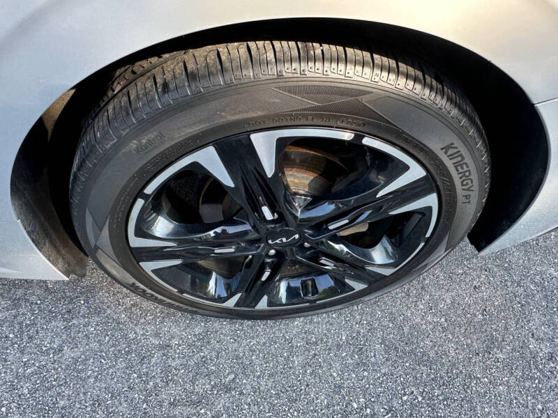 2022 Kia K5