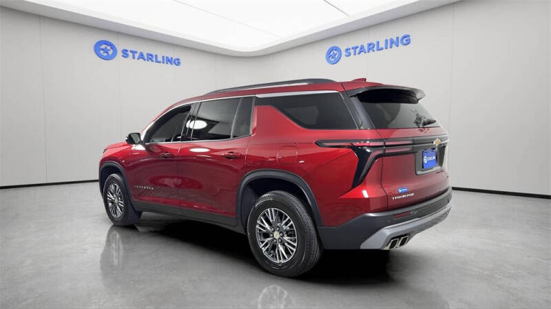 2024 Chevrolet Traverse LT