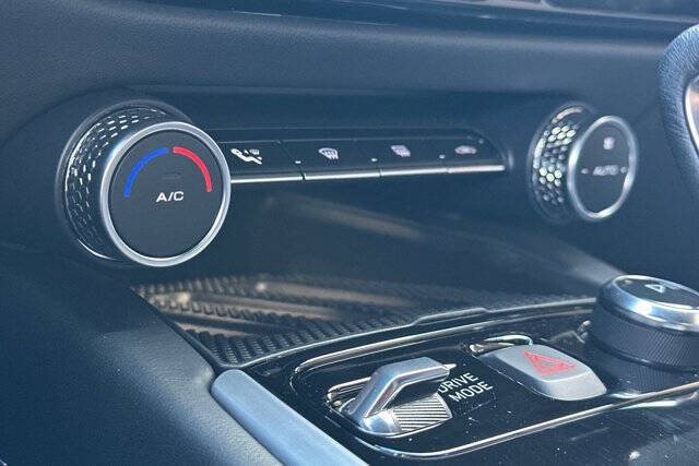 2025 Lotus Emira V6 Base