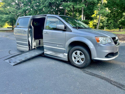 2013 Dodge Grand Caravan for sale at ULTIMATE MOTORS in Midlothian VA