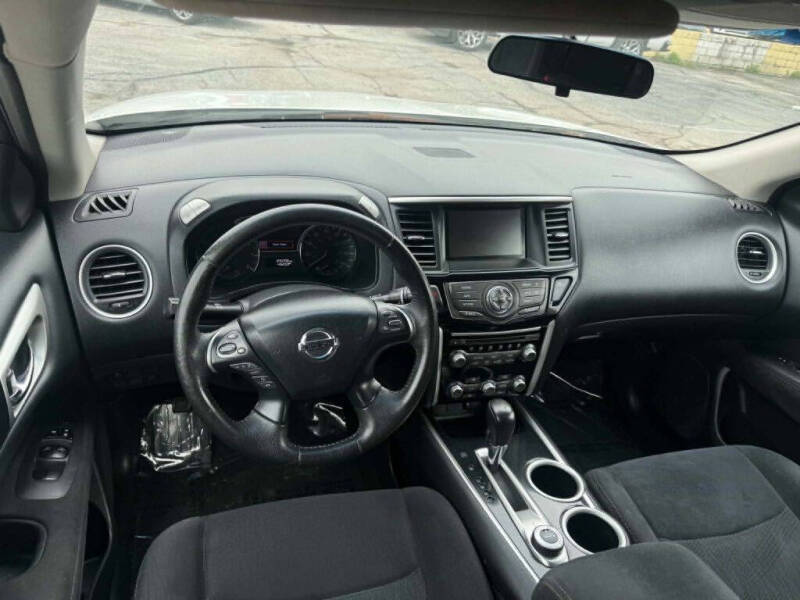 2014 Nissan Pathfinder S