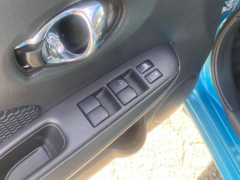 2016 Nissan Versa Note SV