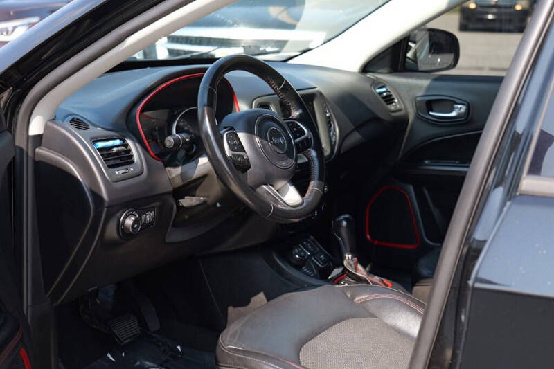 2020 Jeep Compass Trailhawk