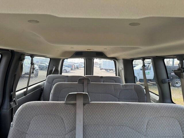 2018 Chevrolet Express LT 2500