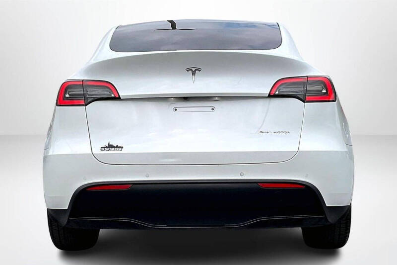 2022 Tesla Model Y Long Range