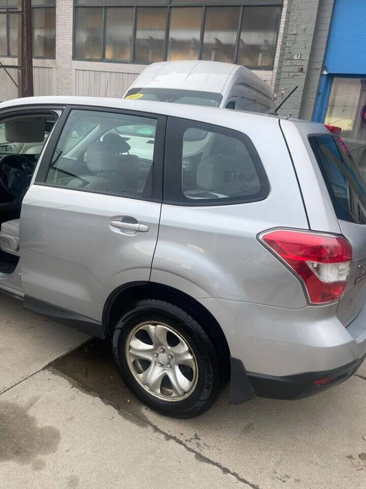 2014 Subaru Forester 2.5i