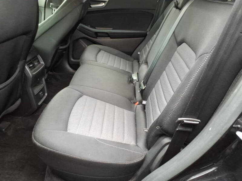 2018 Ford Edge SE