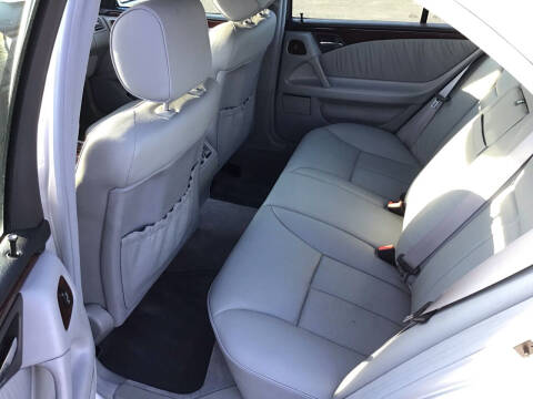 1999 Mercedes-Benz E-Class E 320