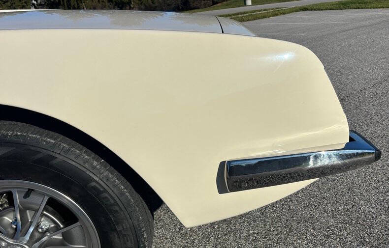 1963 Studebaker Avanti