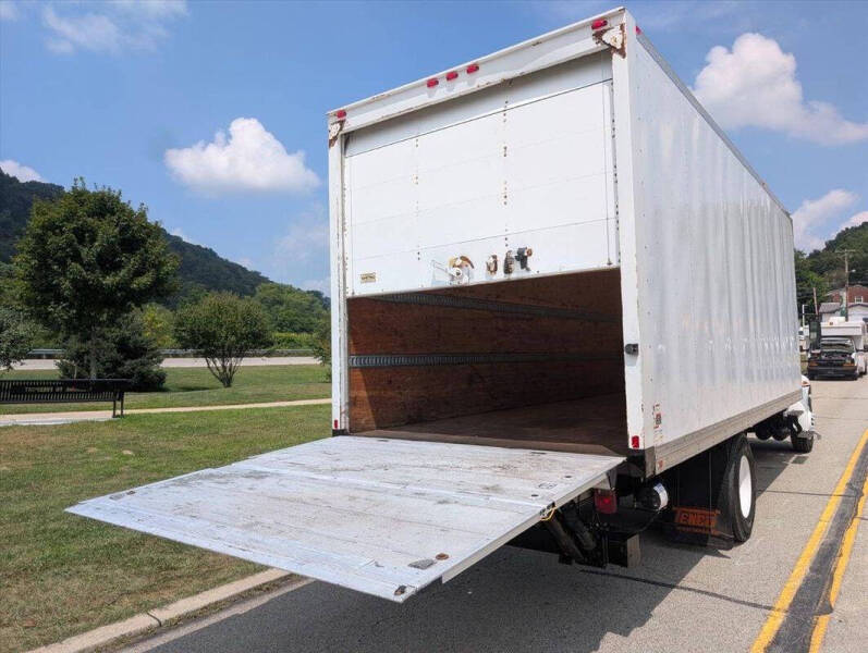 2018 International DuraStar 4300