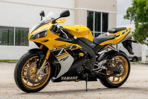 2006 Yamaha R1 & YSR80