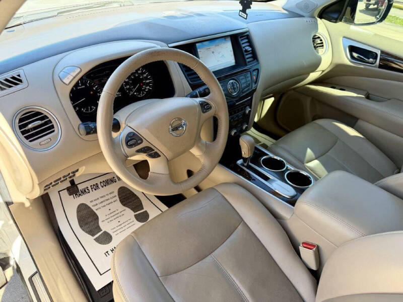 2015 Nissan Pathfinder
