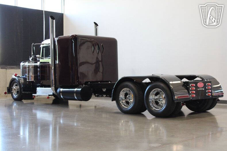 1965 Petebilt Mini Big-Rig