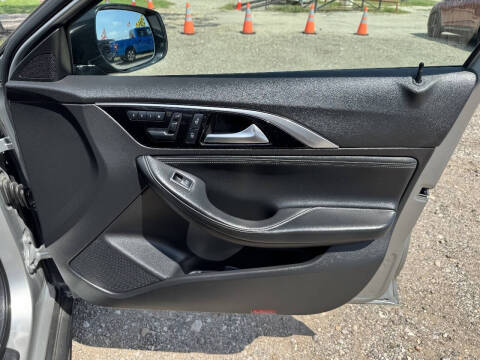 2018 Infiniti QX30 Luxury