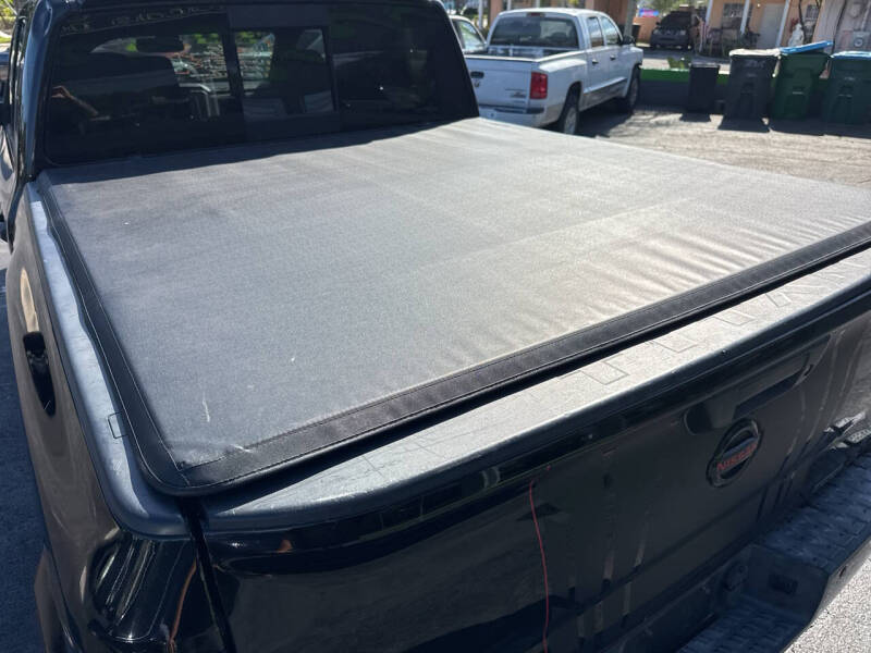 2018 Nissan Titan SV