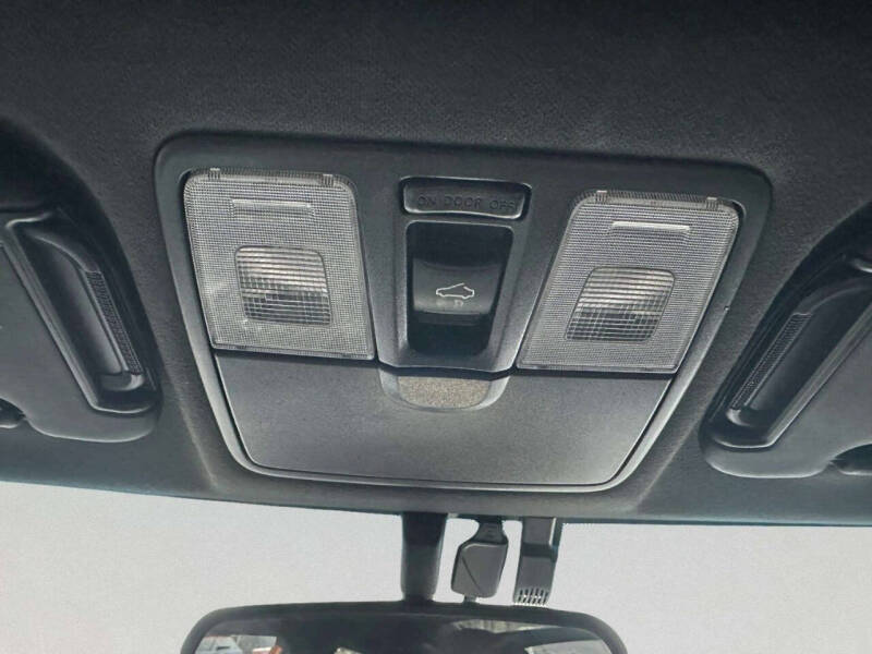 2016 Hyundai Veloster Turbo