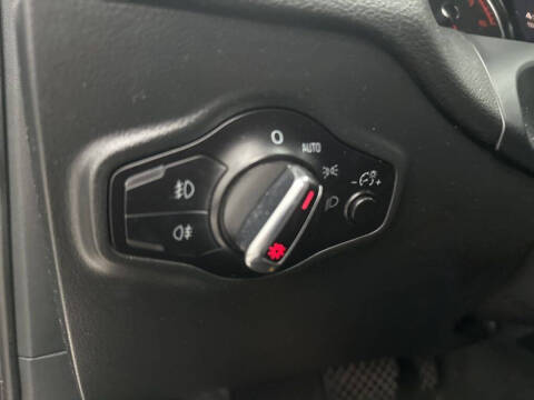 2017 Audi Q5 2.0T quattro Premium