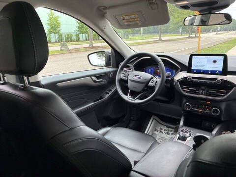 2022 Ford Escape SEL