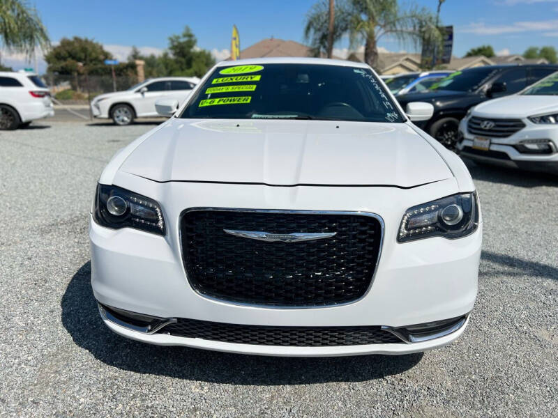 2019 Chrysler 300 S