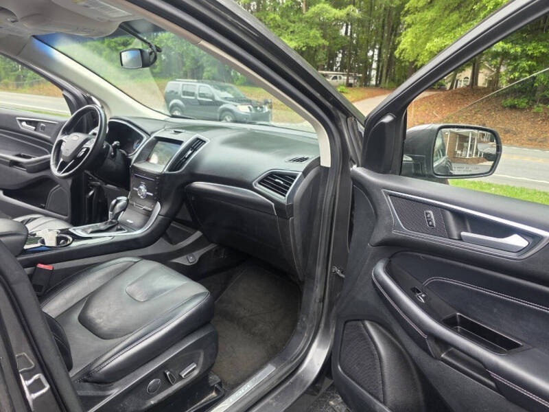 2018 Ford Edge Titanium