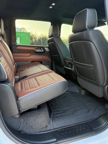 2025 GMC Sierra 2500HD Denali Ultimate