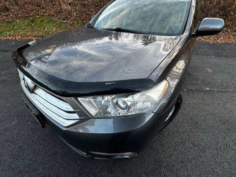 2012 Toyota Highlander SE