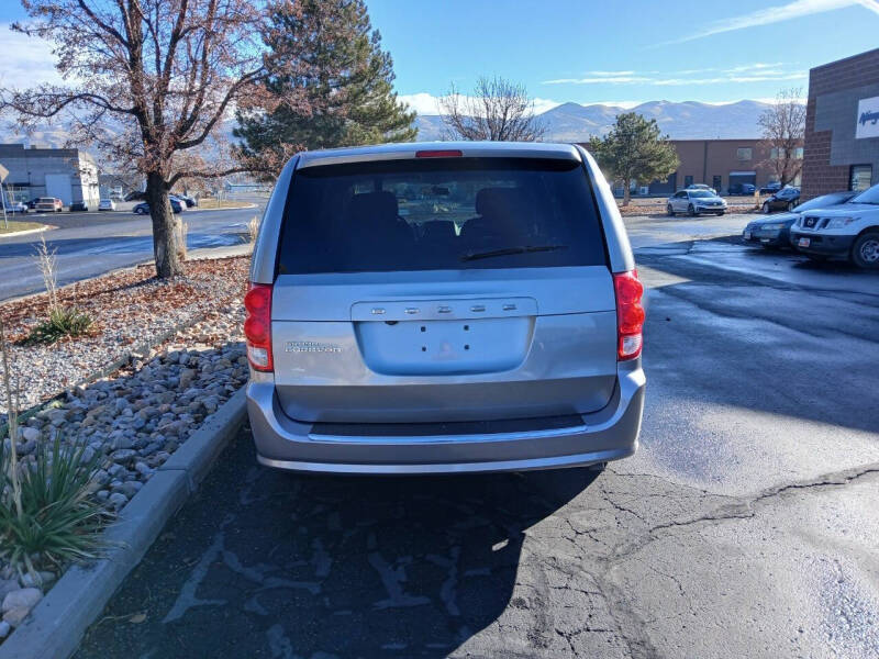 2018 Dodge Grand Caravan SE Plus