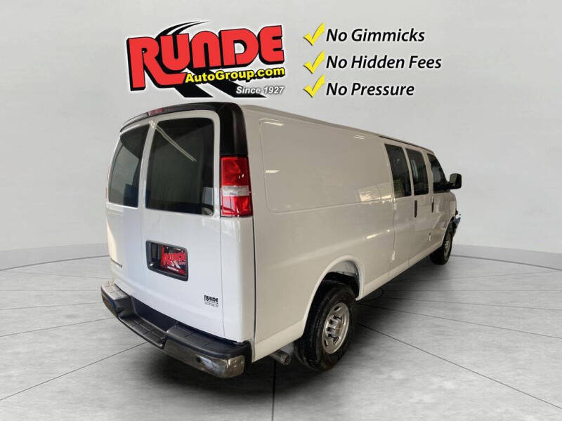 2026 Chevrolet Express 2500