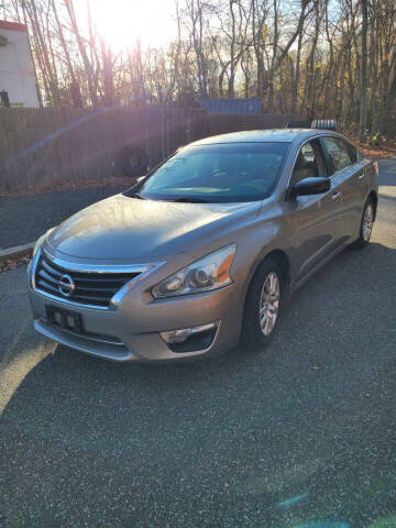 2013 Nissan Altima for sale at JMC Auto and Truck Sales in Port Jefferson Station NY