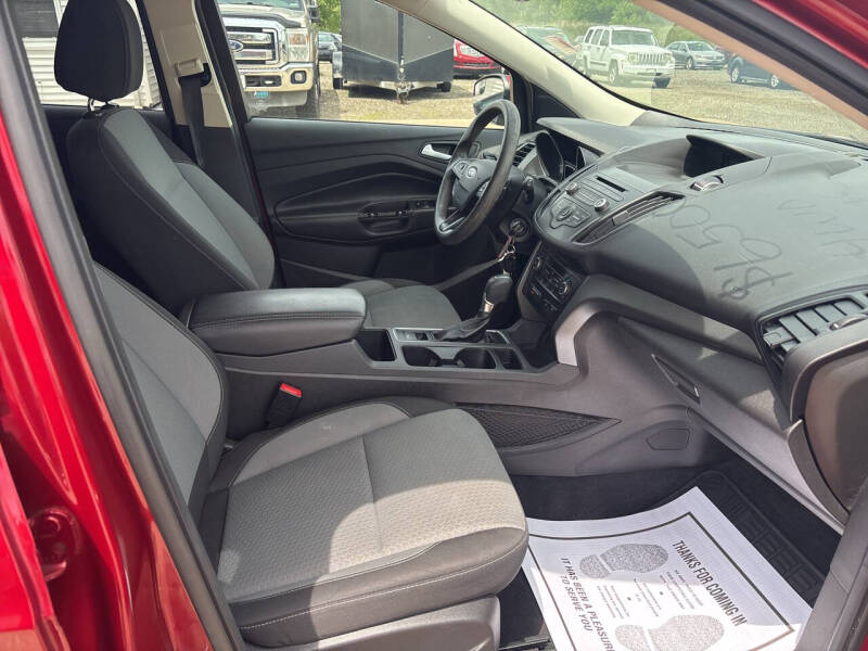 2017 Ford Escape SE