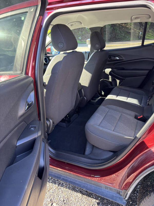 2024 Chevrolet Trax LS
