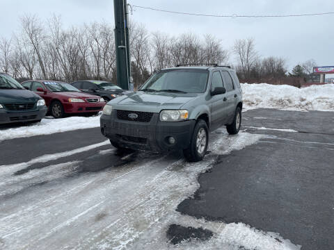 2006 Ford Escape for sale at US 30 Motors in Merrillville IN