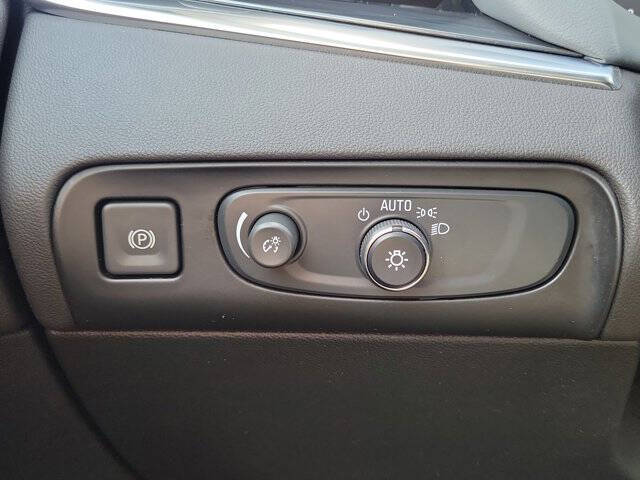 2018 Buick Enclave Essence