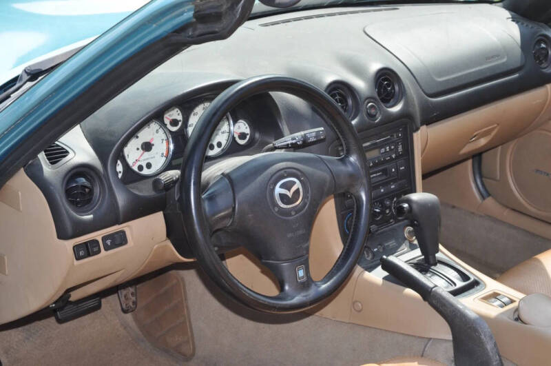 2001 Mazda MX-5 Miata