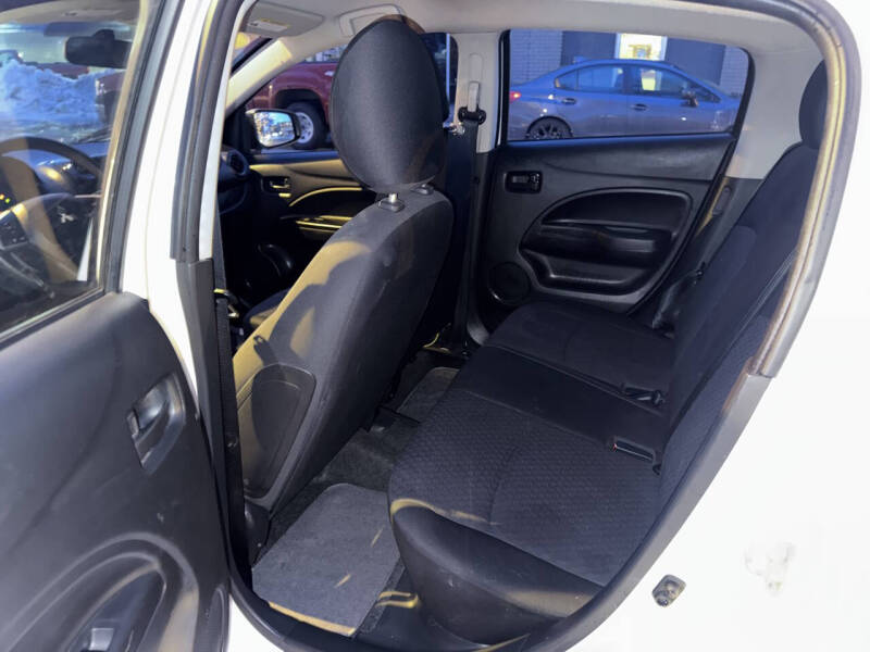 2020 Mitsubishi Mirage ES