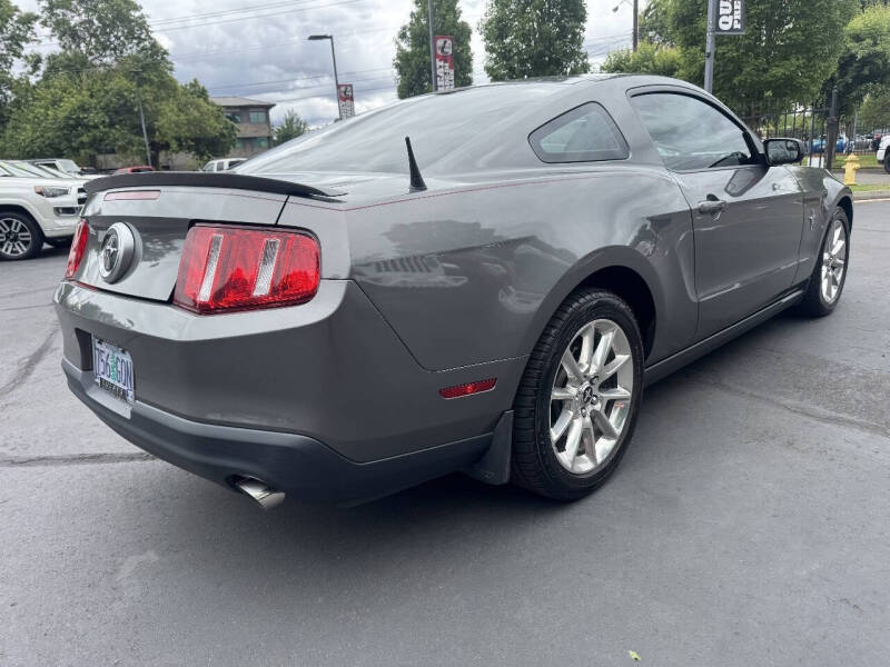 2011 Ford Mustang V6 Premium