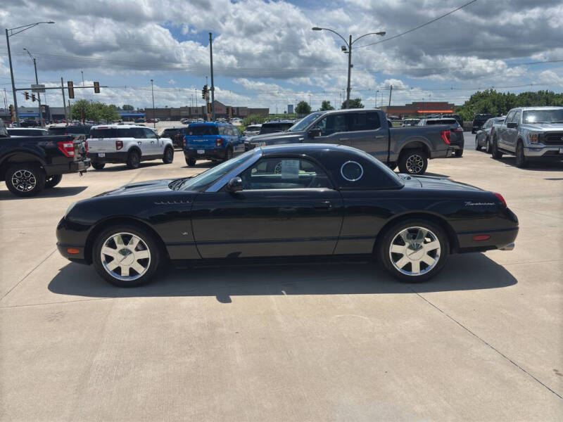 2003 Ford Thunderbird