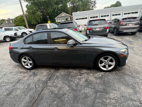 2014 BMW 3 Series for sale at Best Deal Motors in Saint Charles MO