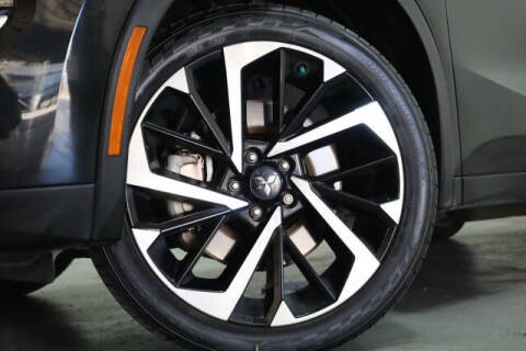 2022 Mitsubishi Outlander ES