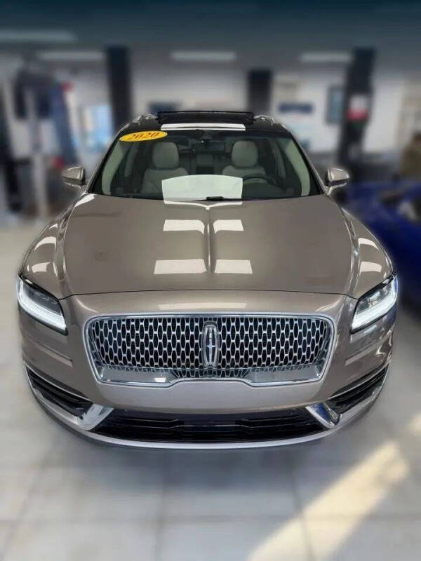 2020 Lincoln Nautilus Reserve