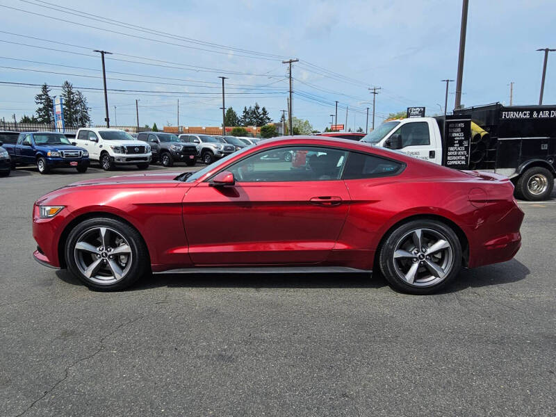 2016 Ford Mustang V6