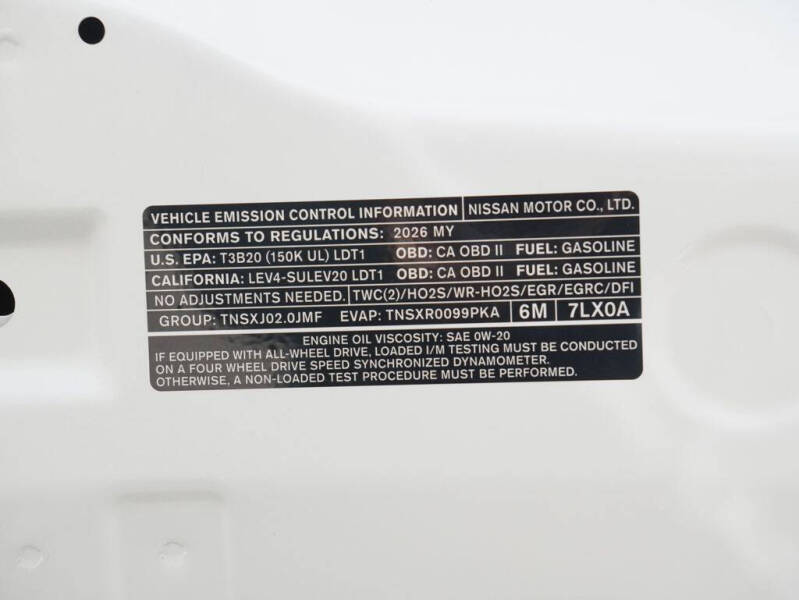 2026 Nissan Kicks SR