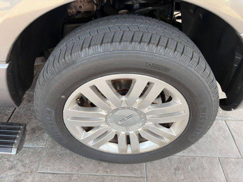 2012 Lincoln Navigator