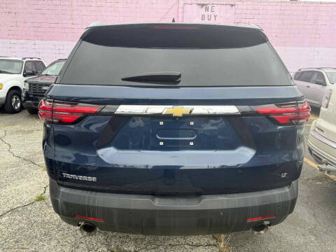 2022 Chevrolet Traverse LT Cloth