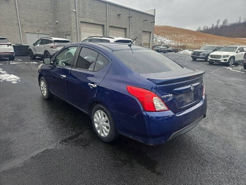 2019 Nissan Versa